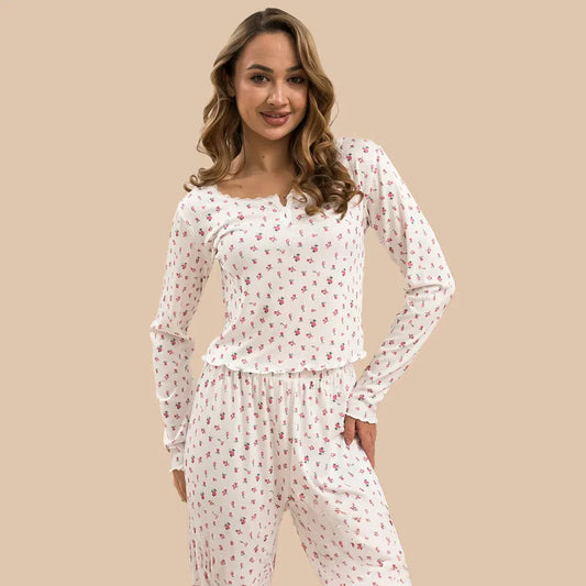 Conjunto Pijama Floral Delicado